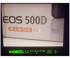 EOS 500D (13942 vues)+objectif+batterie supplémentaire+sac photo+livre