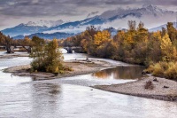 Automne lit de rivière Isere