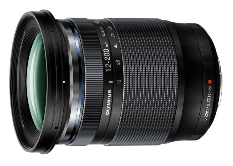 Zoom 12-200 mm Olympus, le plus puissant du marché